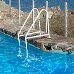 Hotel Hoteliere Le Provencal A Giens - Bord De