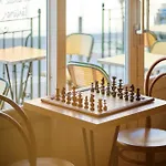 Hoteliere Le Provencal A Giens - Bord De *