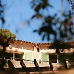 Hoteliere Le Provencal A Giens - Bord De Hyeres