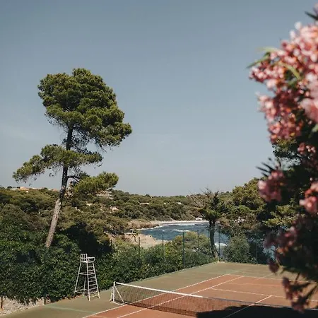 Hoteliere Le Provencal A Giens - Bord De Szálloda Hyères