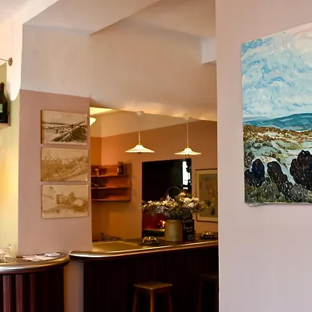 Hoteliere Le Provencal A Giens - Bord De