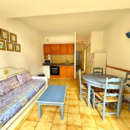 Hoteliere Le Provencal A Giens - Bord De Ξενοδοχείο *