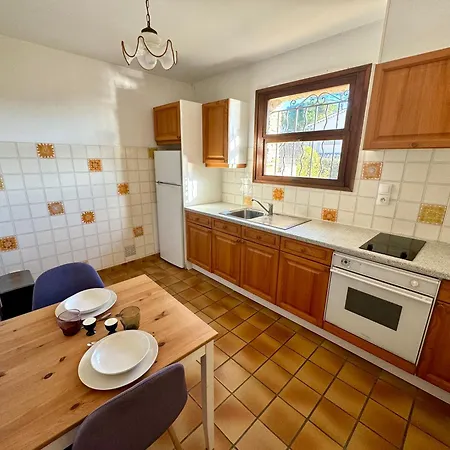 Hotel Hoteliere Le Provencal A Giens - Bord De *