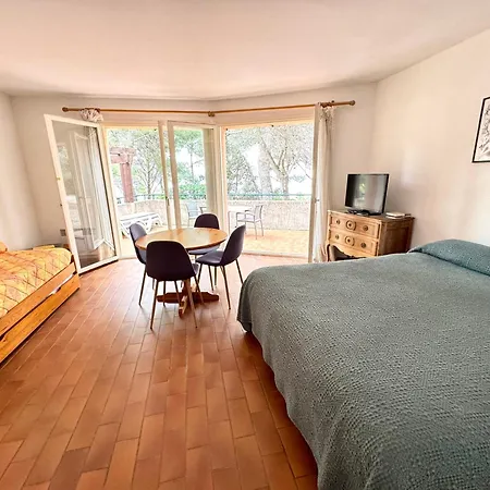 Отель Hoteliere Le Provencal A Giens - Bord De Йер