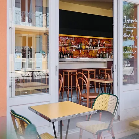 Hoteliere Le Provencal A Giens - Bord De *