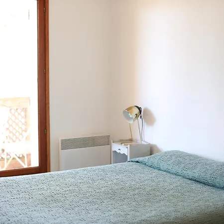 Hoteliere Le Provencal A Giens - Bord De