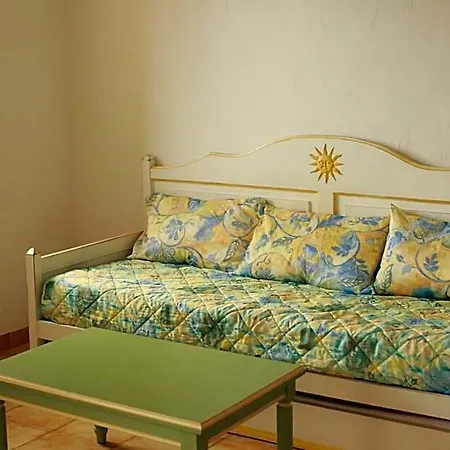 Hotel Hoteliere Le Provencal A Giens - Bord De Hyeres