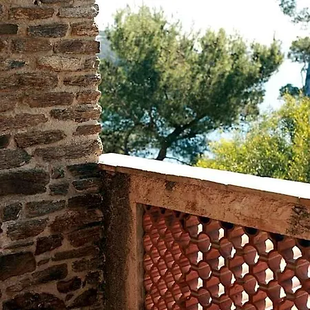 Hoteliere Le Provencal A Giens - Bord De