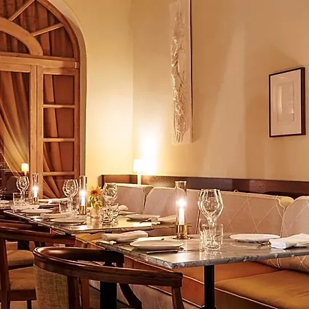 Hoteliere Le Provencal A Giens - Bord De *