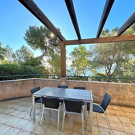 Hoteliere Le Provencal A Giens - Bord De Hotel *