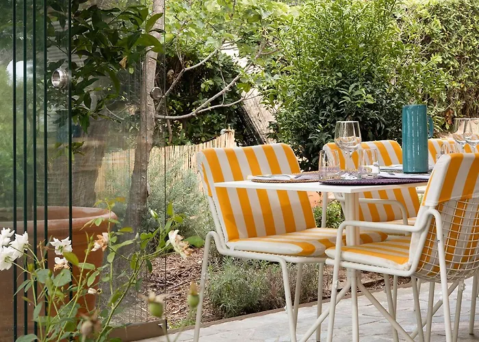 Hotel Hoteliere Le Provencal A Giens - Bord De