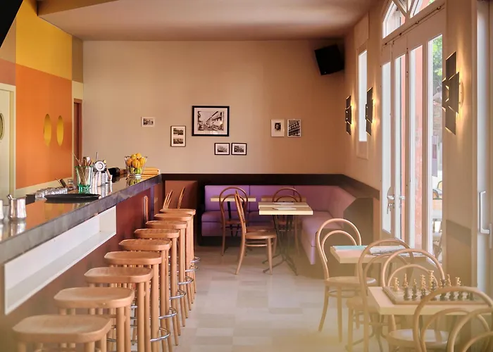 Hotel Hoteliere Le Provencal A Giens - Bord De *