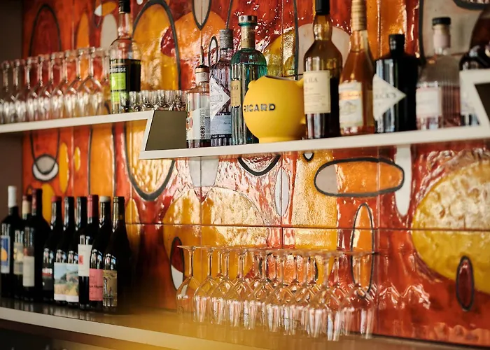 Hoteliere Le Provencal A Giens - Bord De *